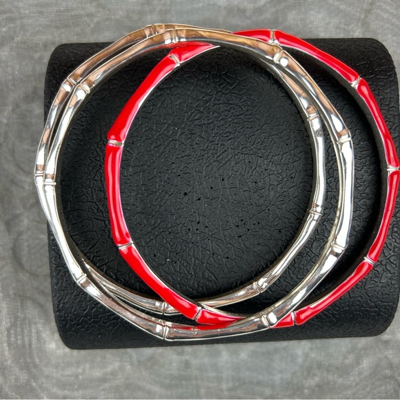 Macy's Coastal Bamboo Enamel Coated Red & Silver Bangle Bracelet Set Festival - Picture 1 of 12